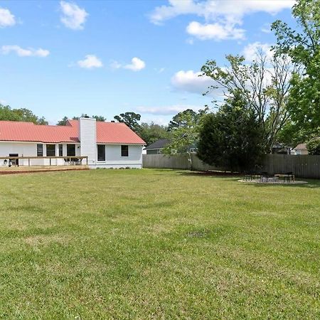 Spacious Home Near Beach, Large Yard, Game Room And Dog Friendly Jacksonville Ngoại thất bức ảnh